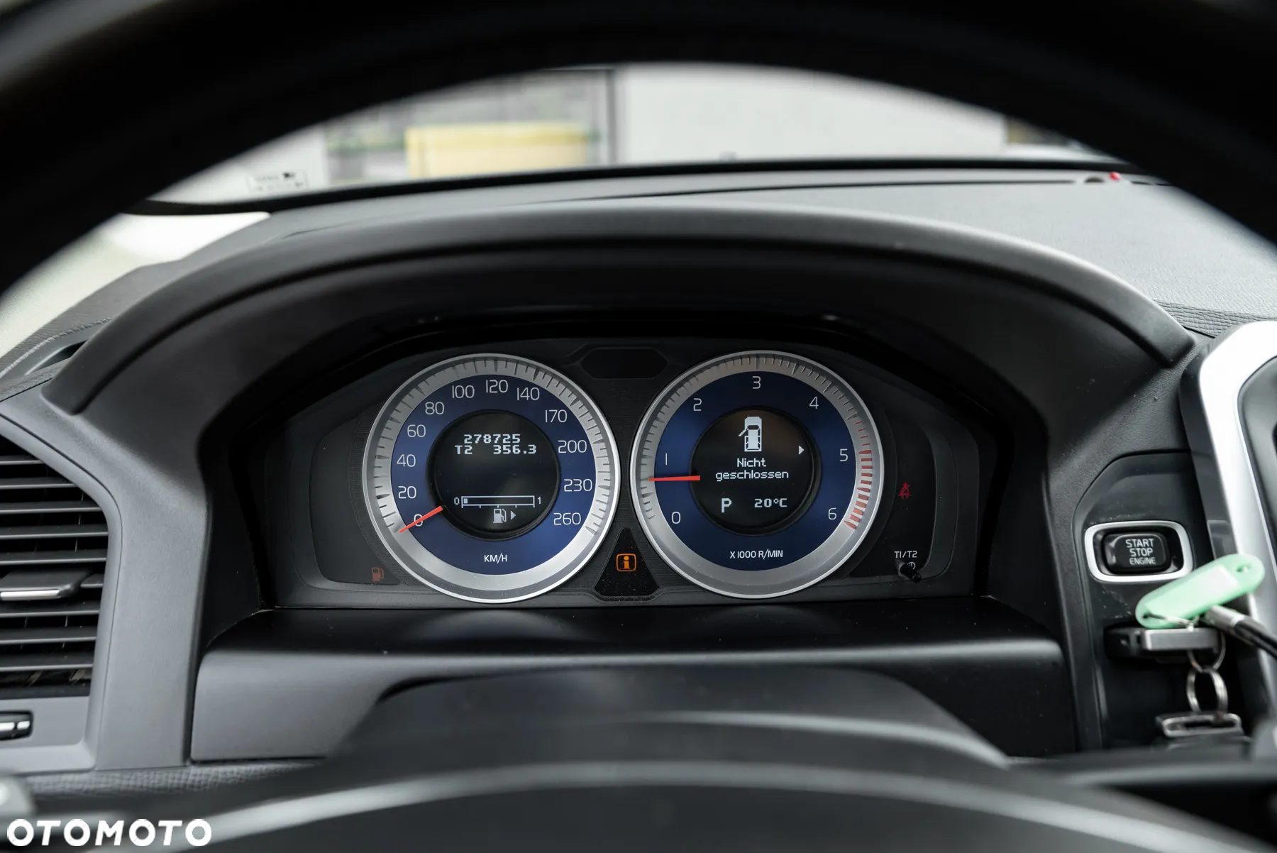 Volvo XC 60 D5 AWD RDesign - 26