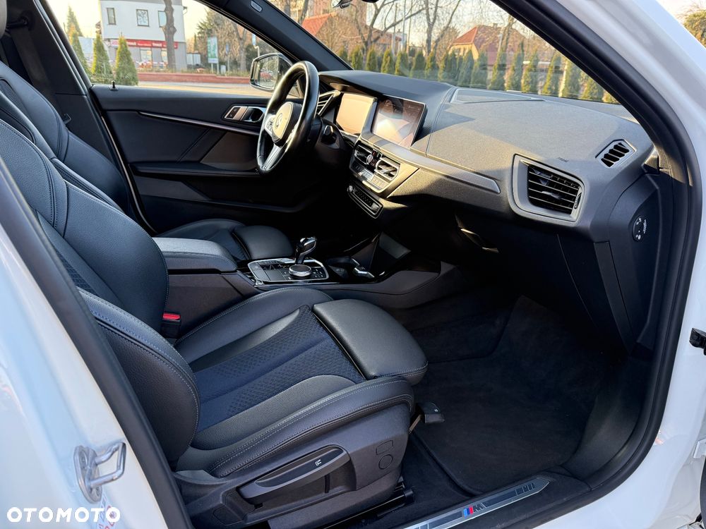 BMW Seria 1 120d xDrive Edition M Sport Shadow - 10