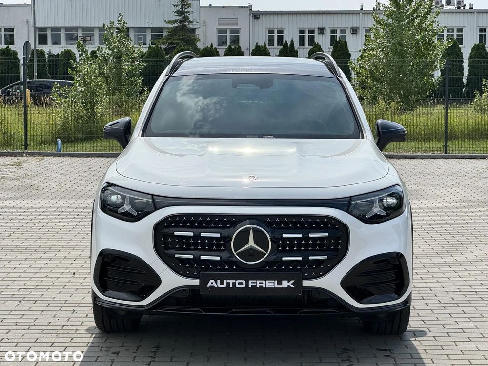Mercedes-Benz GLB 200 mHEV 4-Matic 8G-eDCT - 5