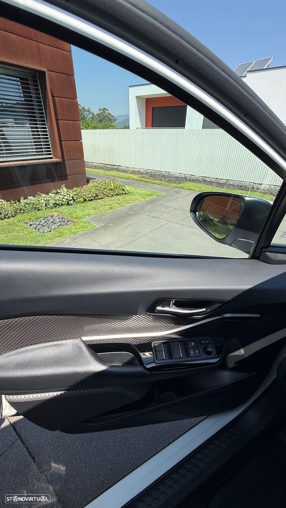 Toyota C-HR 1.8 Hybrid Exclusive - 23