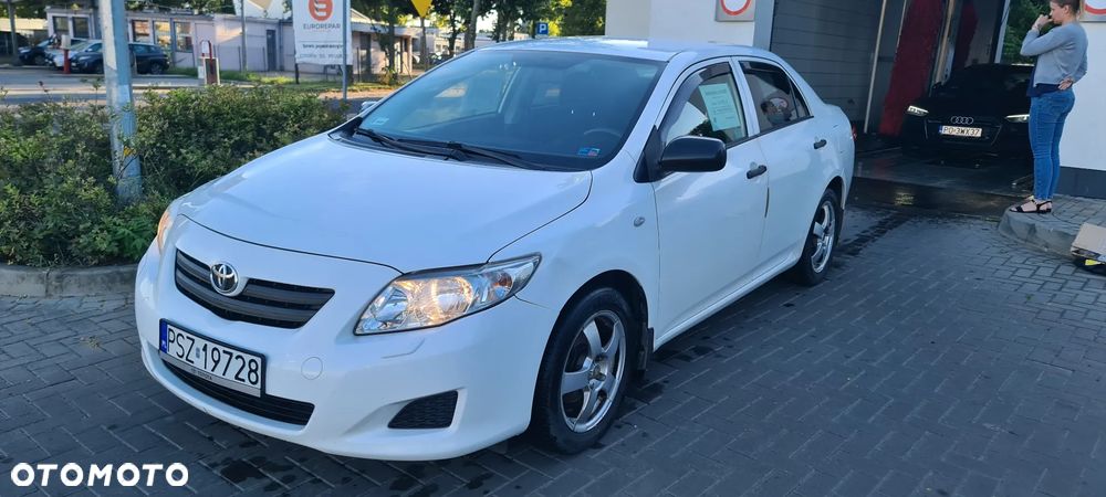Toyota Corolla 1.4 D-4D Luna - 2
