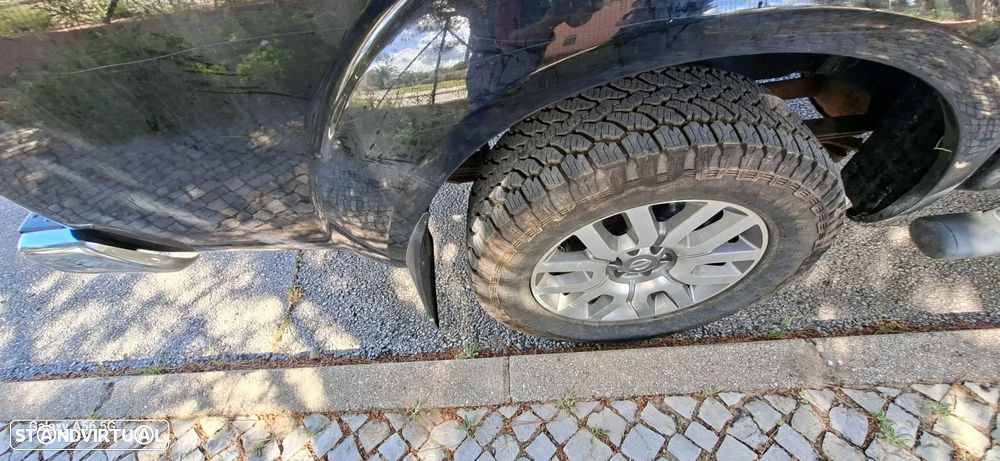 Nissan Navara 3.0 dCi V6 CD LE AT 4WD - 22