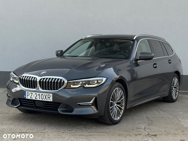 BMW Seria 3 320d xDrive Luxury Line