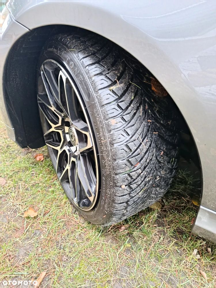 BMW Seria 3 318d DPF Edition Sport - 8