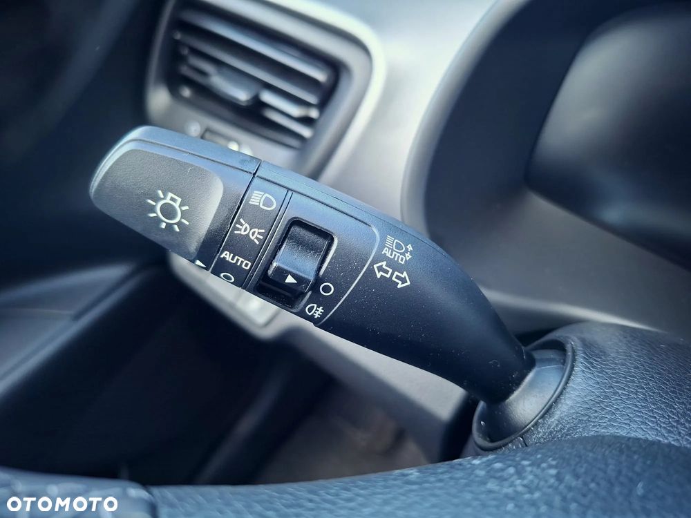 Kia Stonic 1.2 M - 22