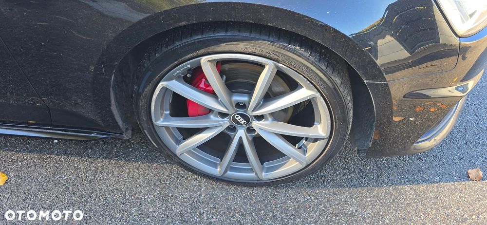 Audi A4 Avant - 25