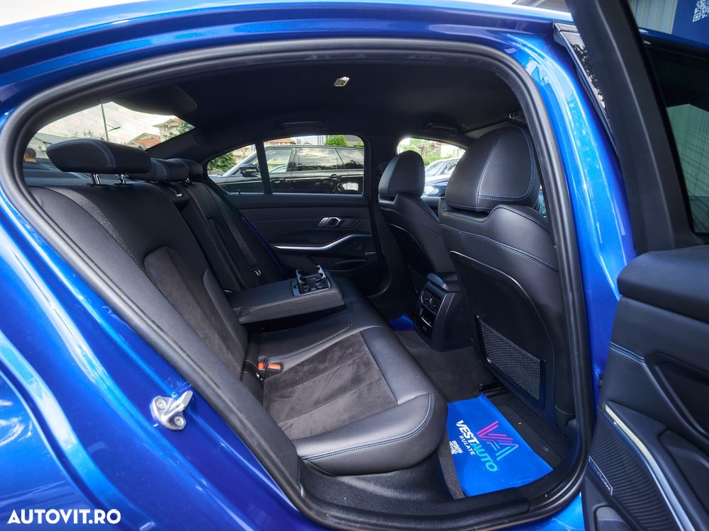 BMW Seria 3 320d xDrive AT MHEV - 18