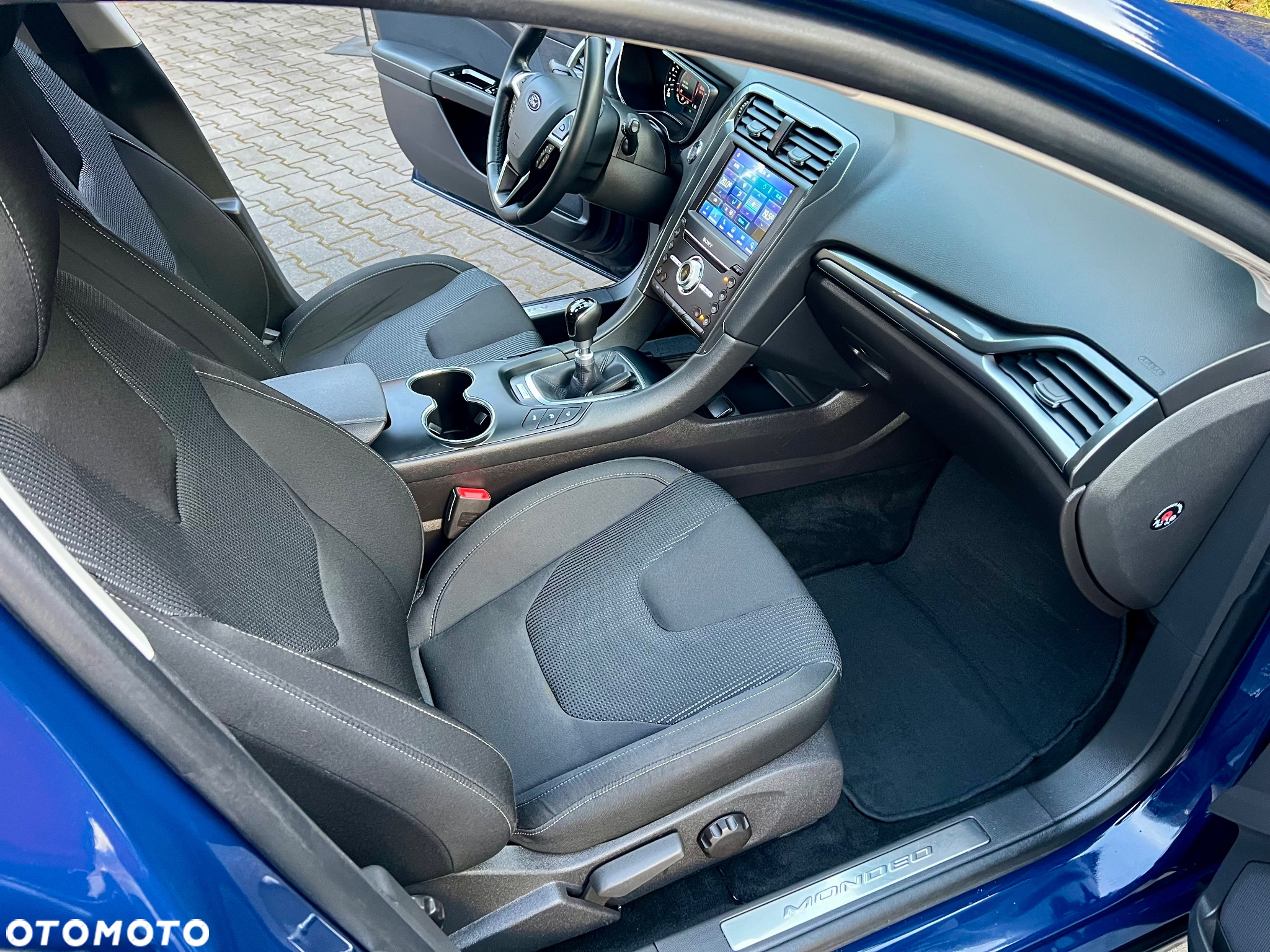 Ford Mondeo 2.0 TDCi Titanium - 23