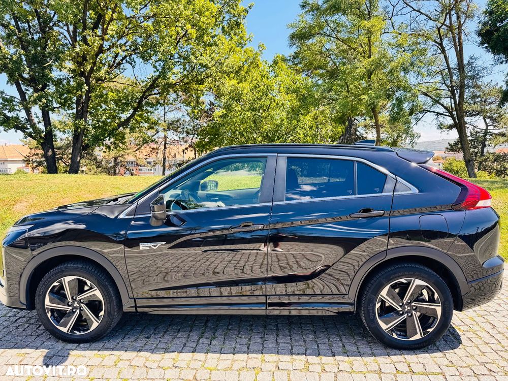Mitsubishi Eclipse-Cross - 14