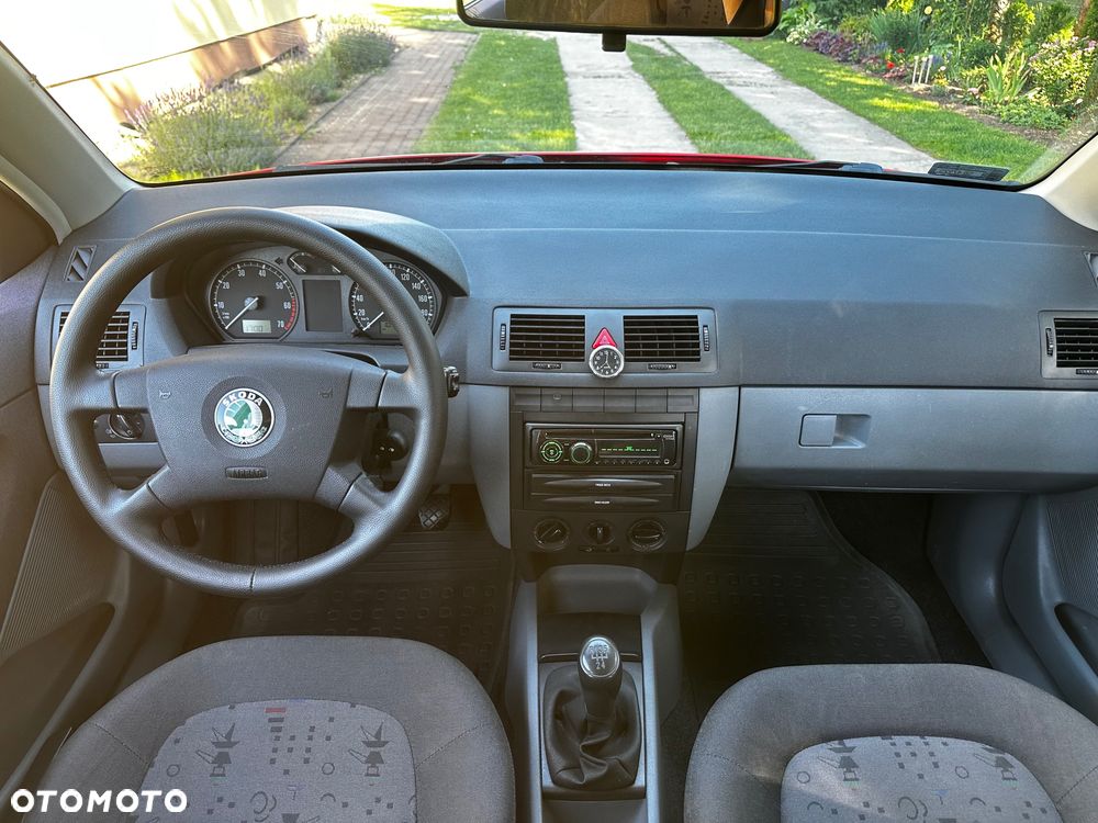Skoda Fabia - 7