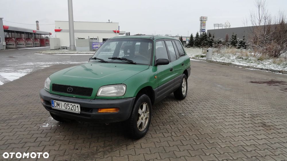 Toyota RAV4 2.0 - 1
