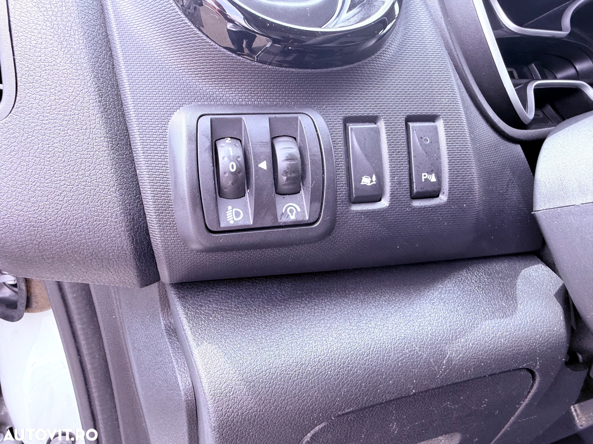 Renault Trafic 2.0 Blue dCi 146 Furgon Cabina Dubla L2H1 Authentique - 23