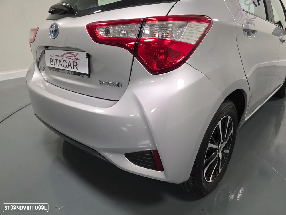 Toyota Yaris 1.5 HSD Comfort +P.Style+P.Techno - 25