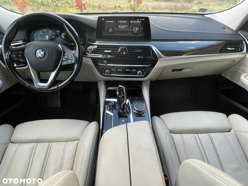 BMW 6GT 2019