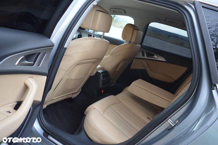 Audi A6 Avant - 11