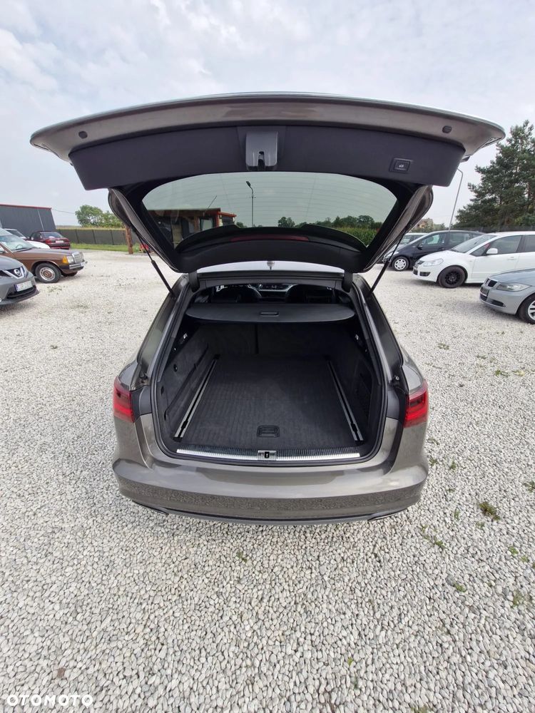 Audi A6 - 12