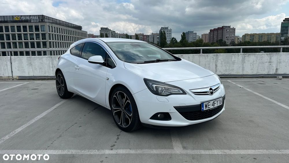 Opel Astra - 2