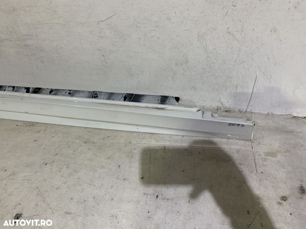 Prag dreapta BMW Seria 1, M-Sport F40, 2019, 2020, 2021, 2022, 2023, cod origine OE A2466901440. - 2