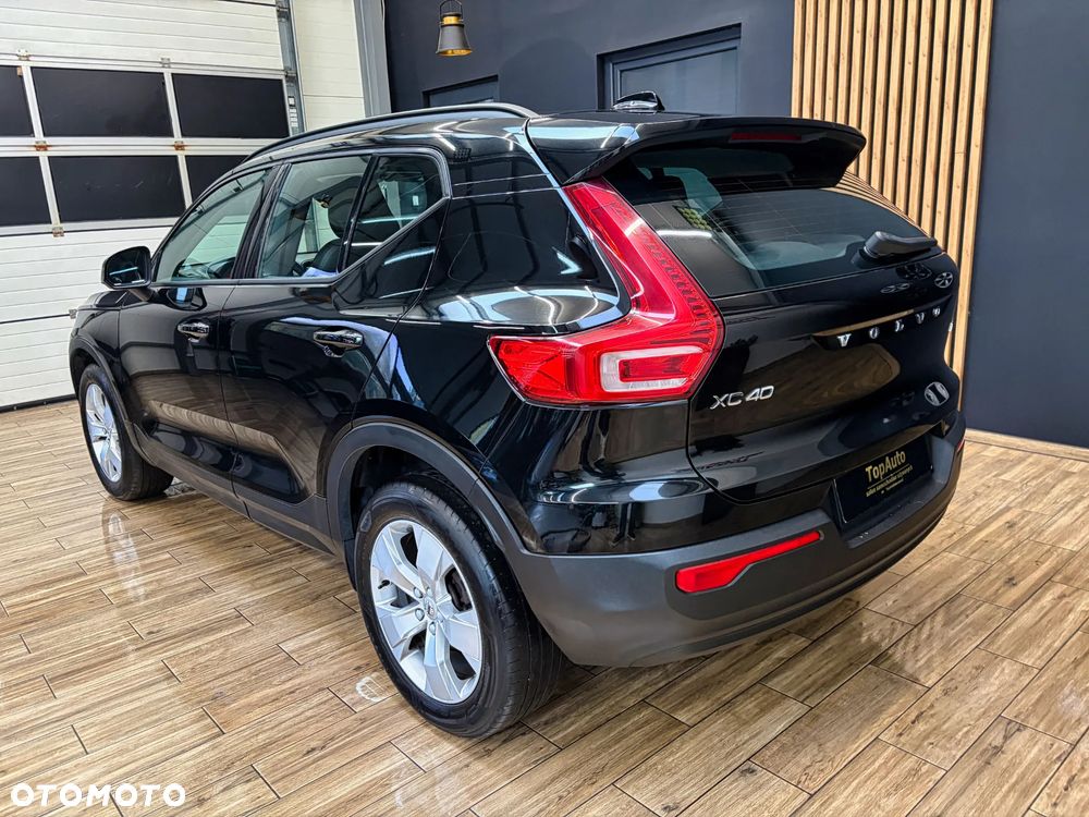 Volvo XC 40 T3 Momentum - 9