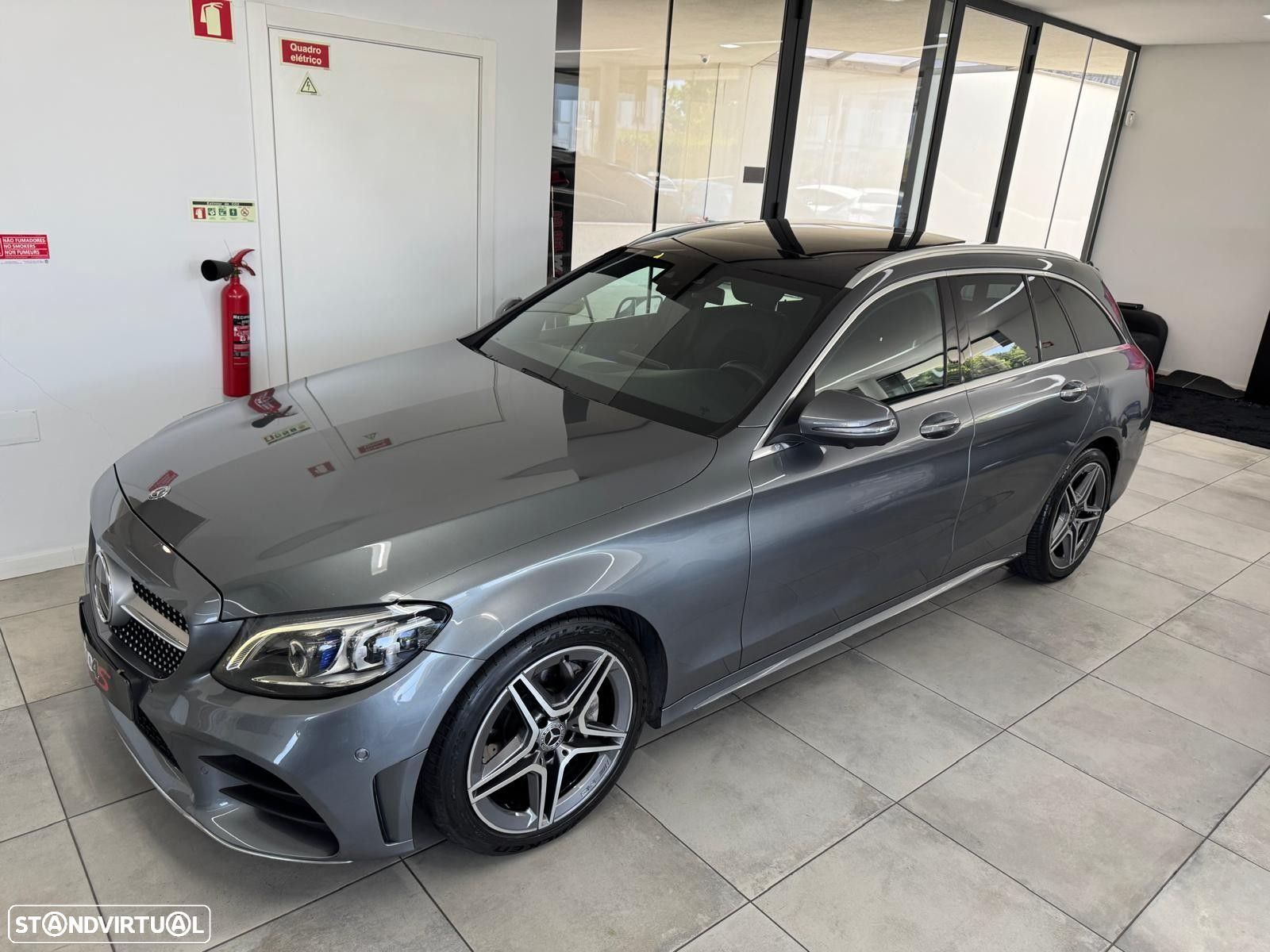 Mercedes-Benz C 220 d Station 9G-TRONIC AMG Line - 2