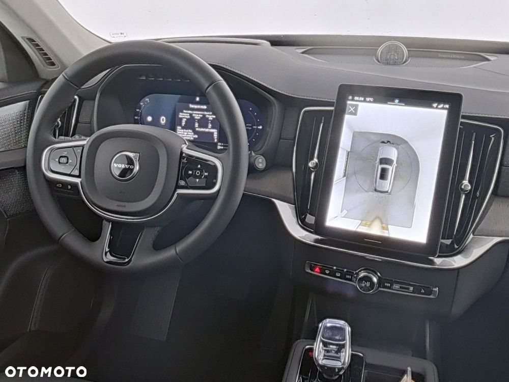 Volvo XC 90 T8 AWD Plug-In Hybrid Ultra Dark 7os - 8