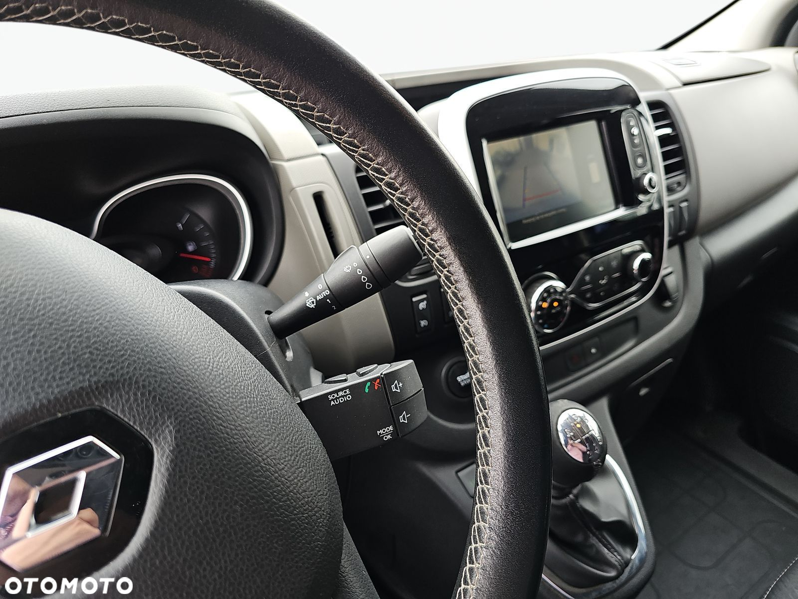 Renault trafic - 17
