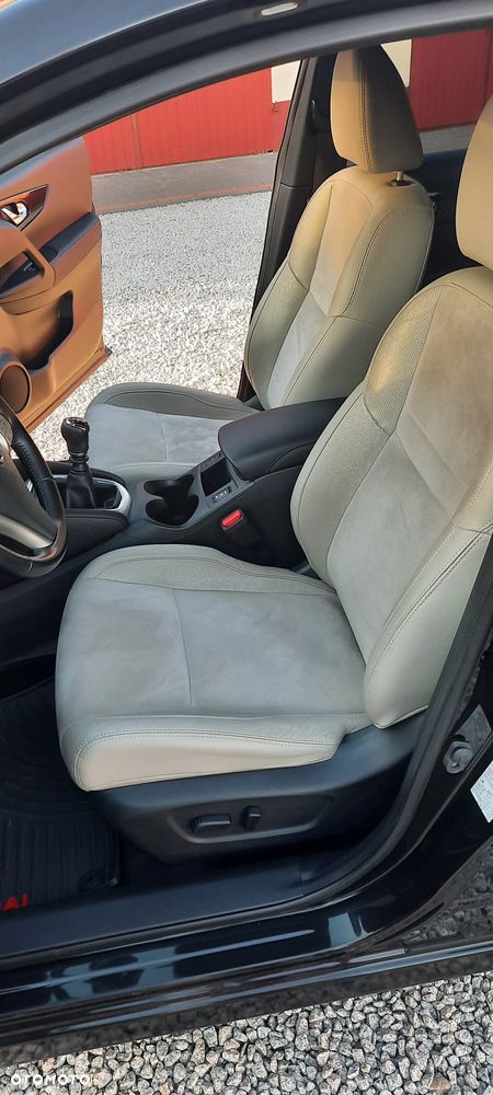 Nissan Qashqai 1.6 DCi 4x4 N-Tec - 16