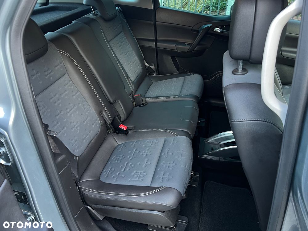 Opel Meriva 1.4 T Cosmo S&S - 27