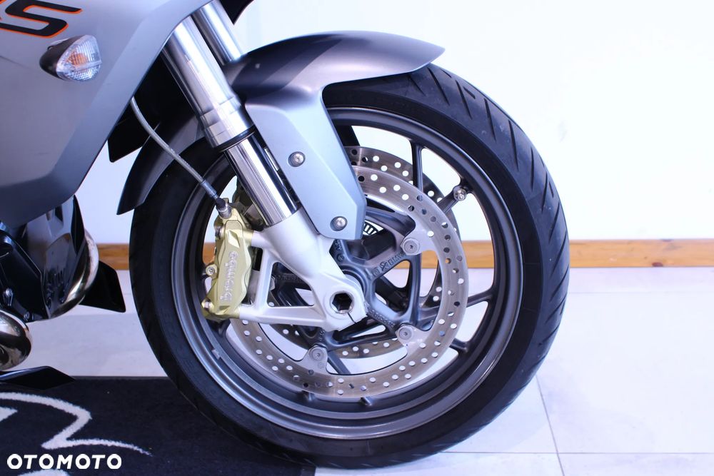 BMW R - 28