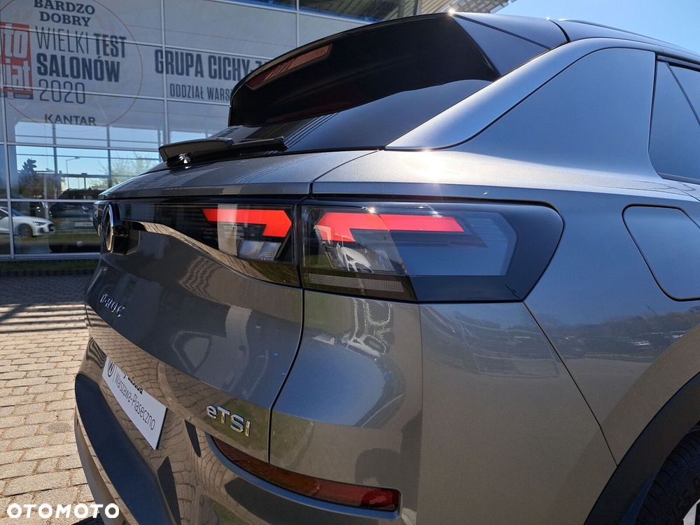 Volkswagen T-Roc 1.5 eTSI Life DSG - 39