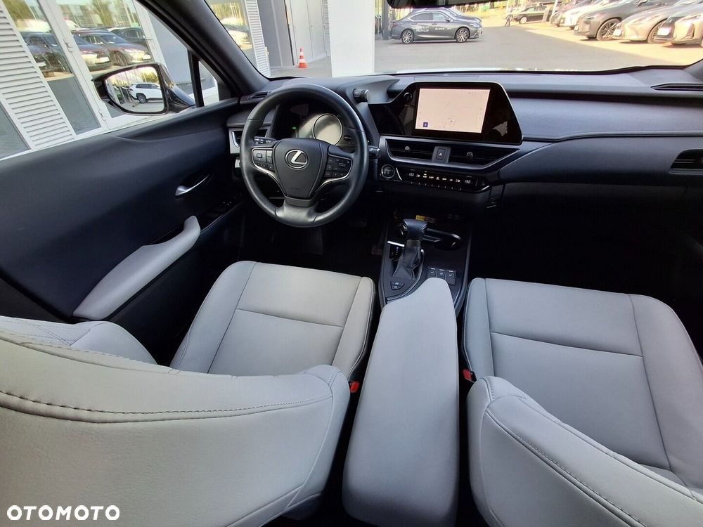 Lexus UX 250h GPF F Sport Design 2WD - 21