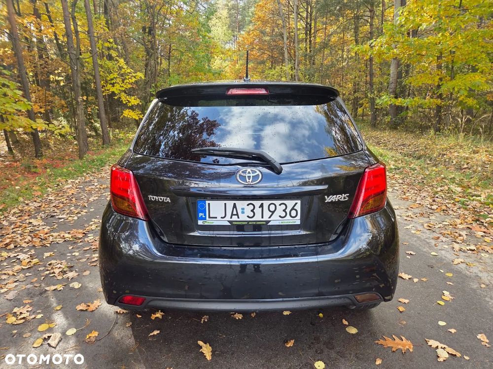 Toyota Yaris 1.33 Prestige - 4