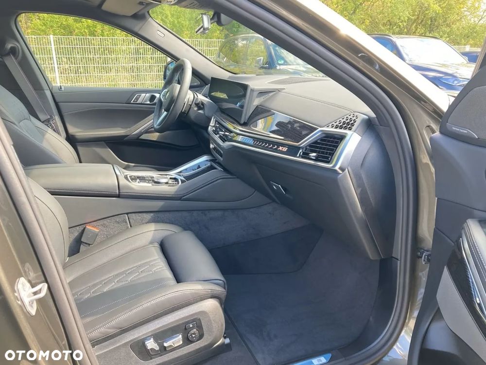 BMW X6 xDrive30d mHEV - 11