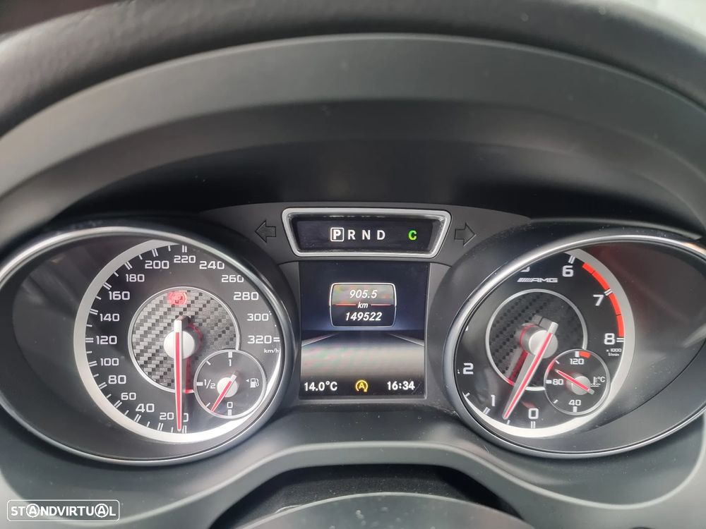 Mercedes-Benz CLA 45 AMG 4Matic 7G-DCT - 16