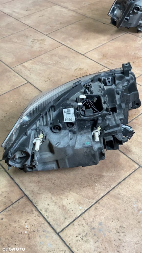 LAMPA LEWA LED BMW 3 GT F34 EUROPA 8738723 WSZYSTKIE UCHWYTY CAŁE USZKODZONE SZKŁO - 3