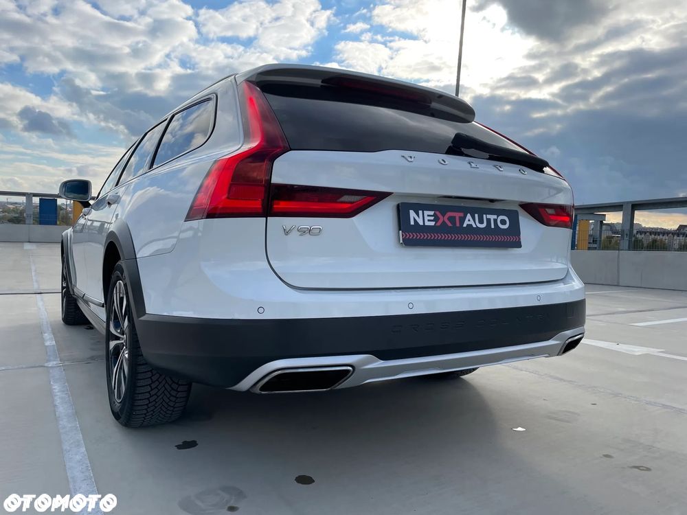 Volvo V90 Cross Country T5 AWD Pro - 8