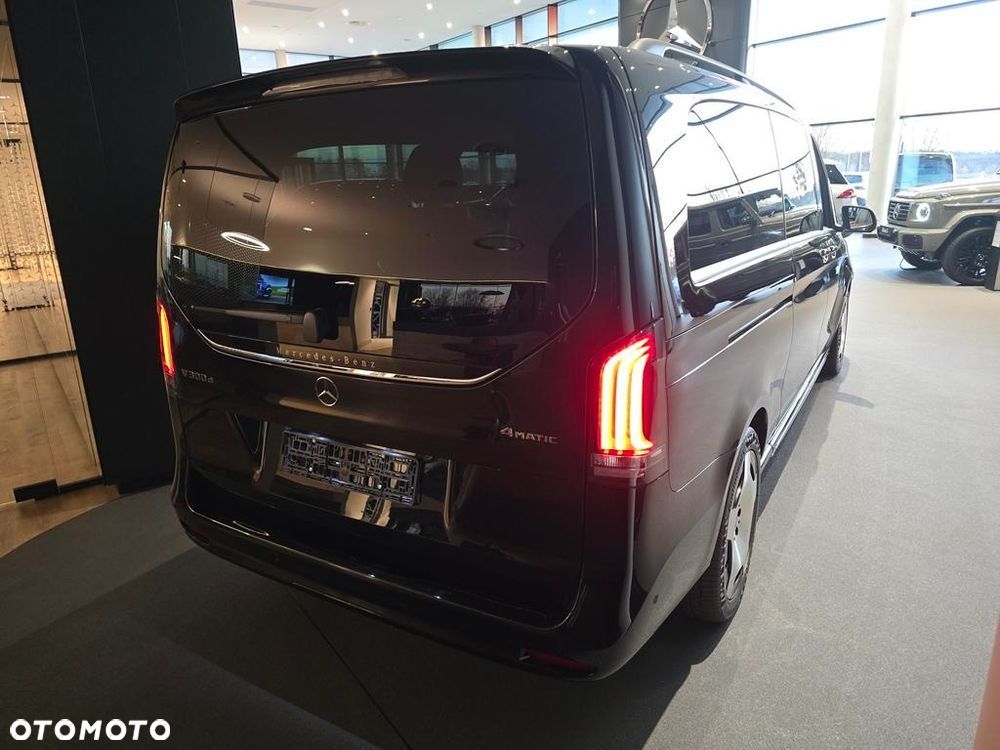 Mercedes-Benz Klasa V 300 d 4-Matic 9G-Tronic Exclusive (d³ugi) - 3