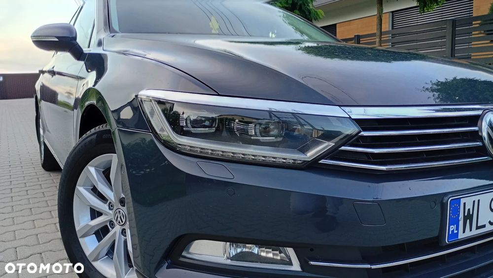 Volkswagen Passat - 10
