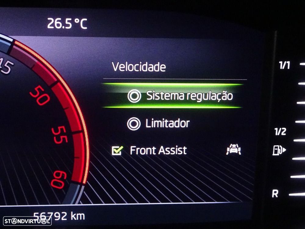 Skoda Superb Break 2.0 TDI Ambition DSG - 17