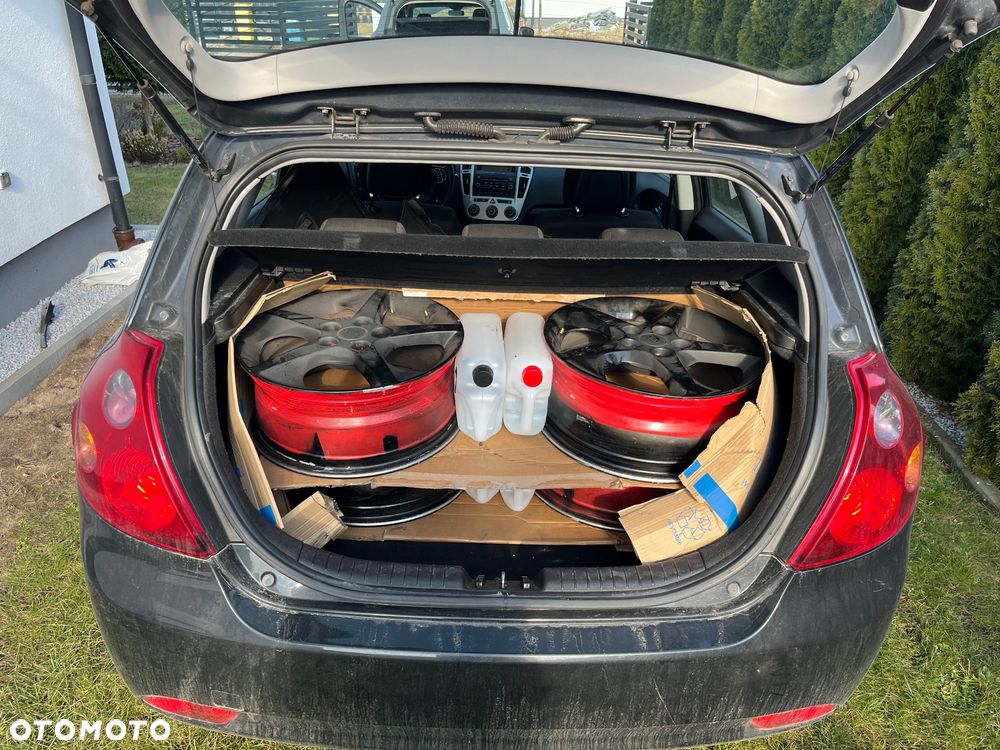 Kia Ceed 2.0 crdi Optimum + - 33