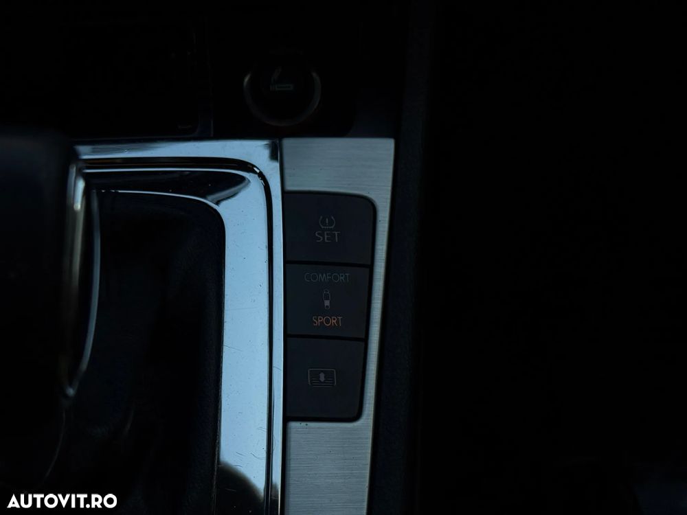 Volkswagen Passat CC 2.0 TDI DSG Exclusive - 13