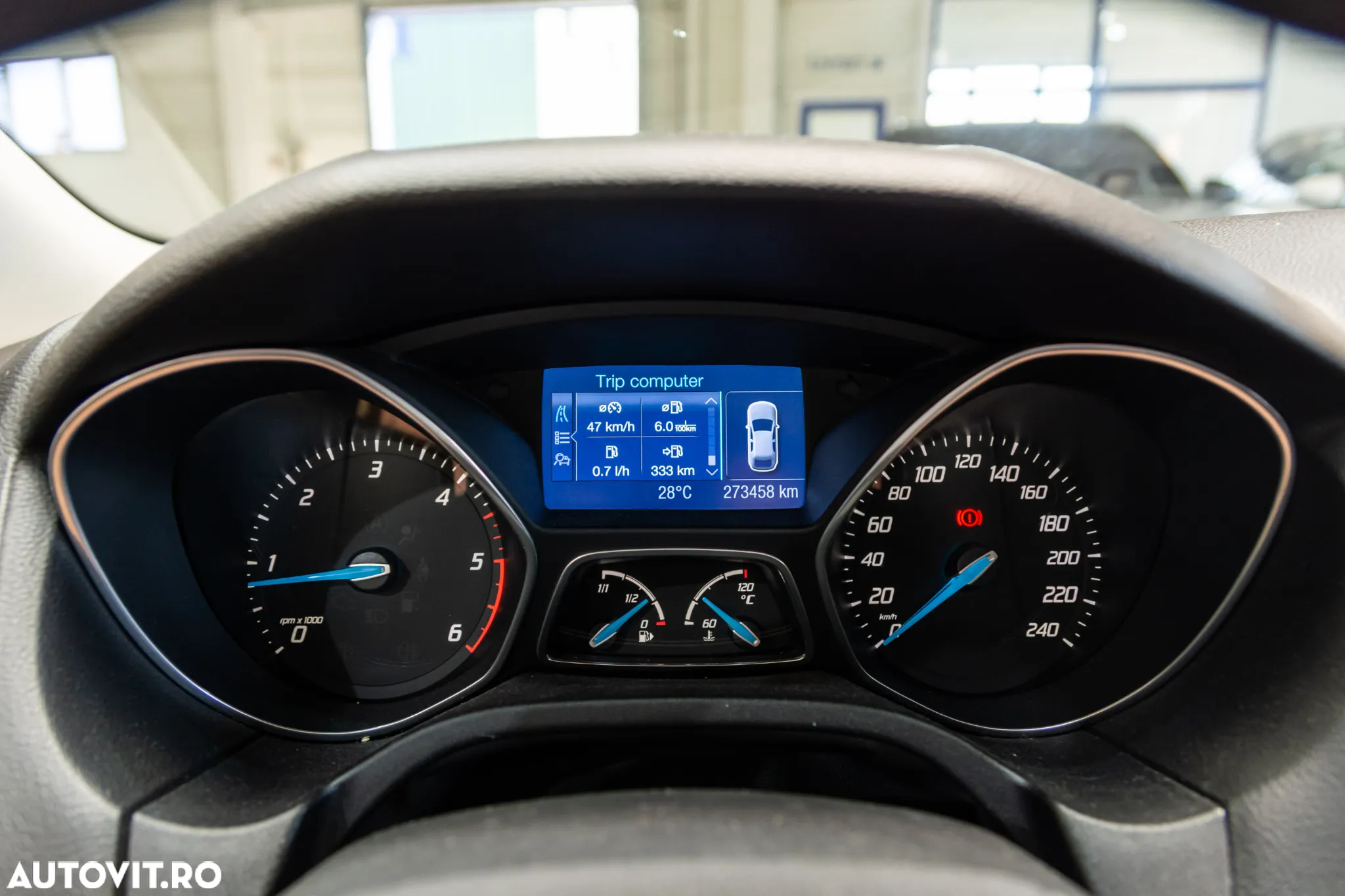 Ford Focus 1.6 TDCI DPF Titanium - 18