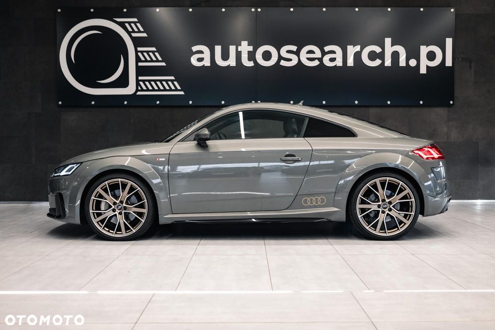 Audi TT Coupé - 8