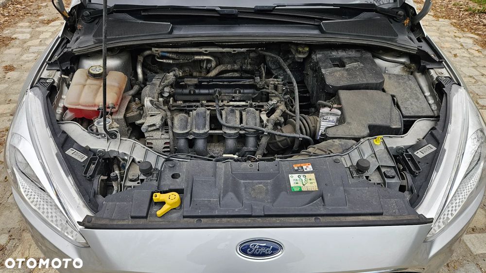Ford Focus 1.6 SYNC Edition - 9