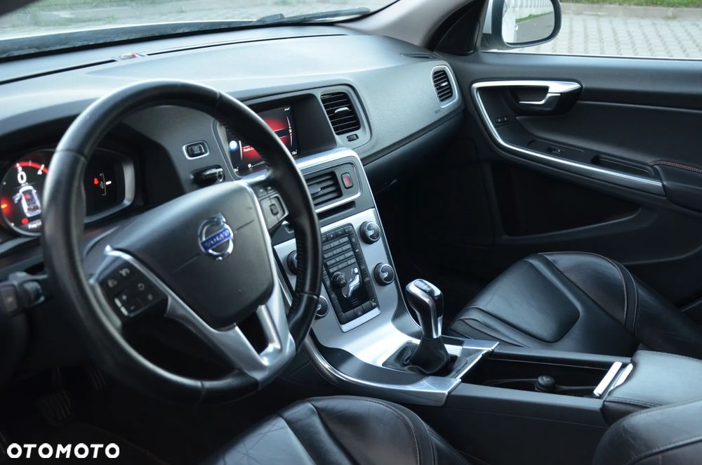Volvo V60 - 15