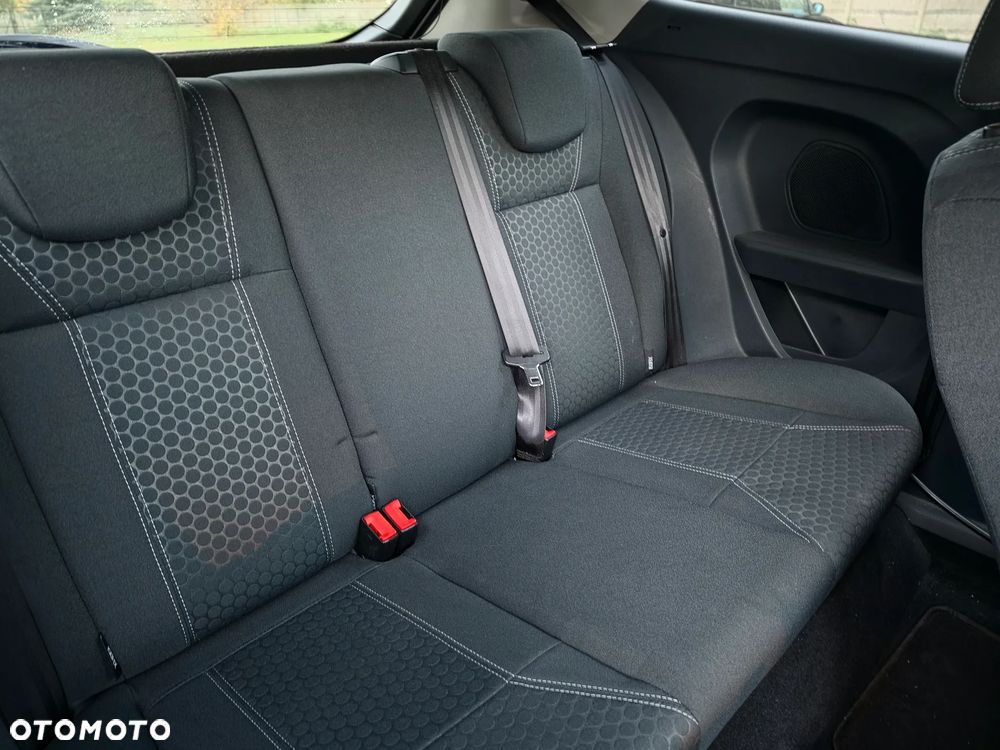 Ford Fiesta 1.25 Titanium - 32