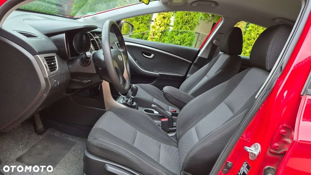 Hyundai i30 1.4 Classic + - 13