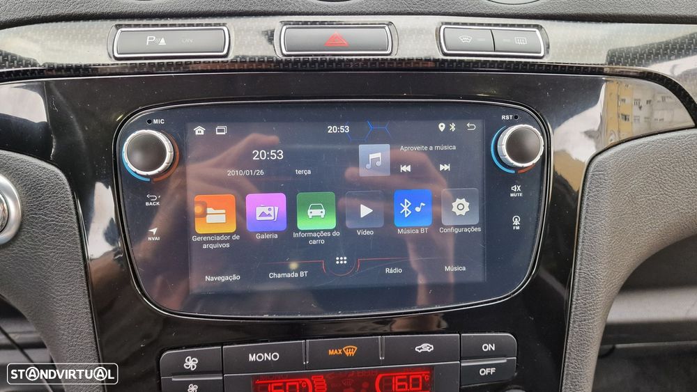 Ford S-Max 2.2 TDCi Titanium 7L - 26