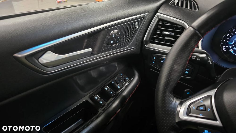 Ford Edge 2.0 EcoBlue Twin-Turbo 4WD ST-Line - 23