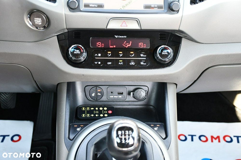 Kia Sportage 1.7 CRDI 2WD Attract - 25